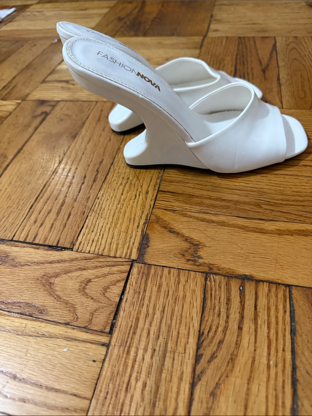 Never worn Fashion Nova White Single-Band Slide Mules